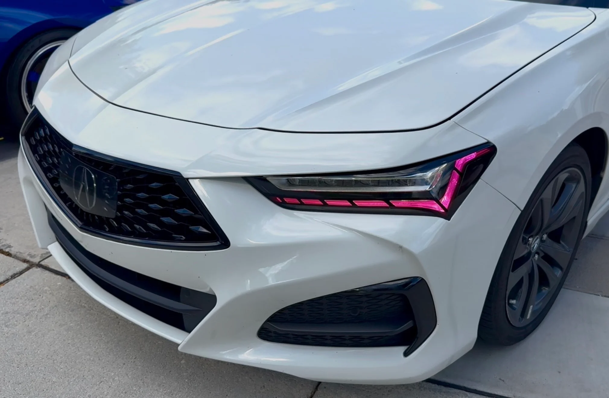 DAYTIME RUNNING LIGHT TINT